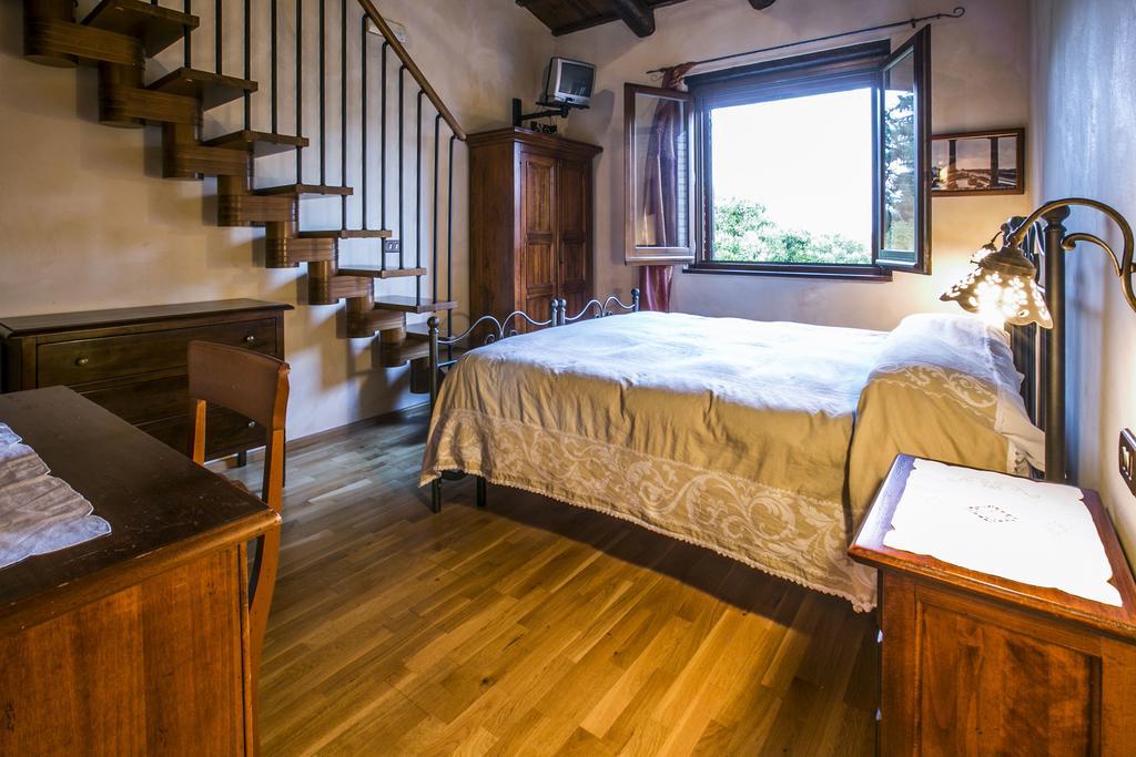 Agriturismo Col Morino Panzió Pineto Kültér fotó