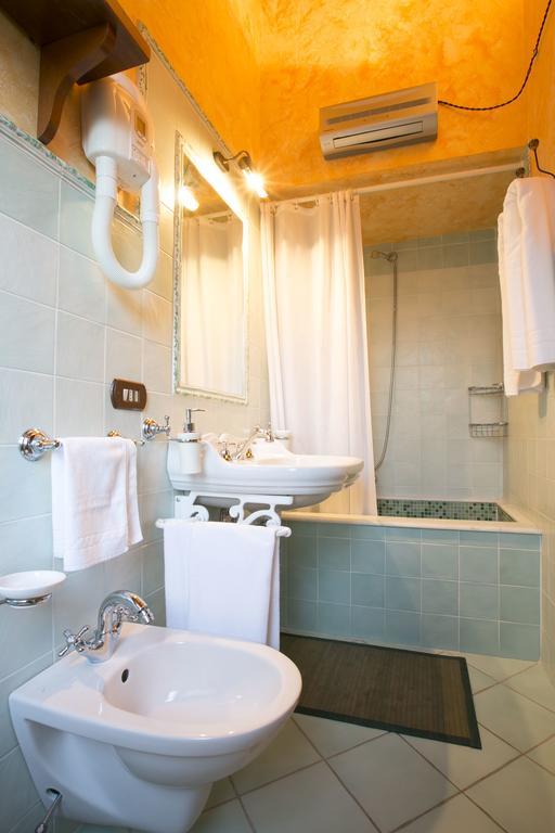 Agriturismo Col Morino Panzió Pineto Kültér fotó